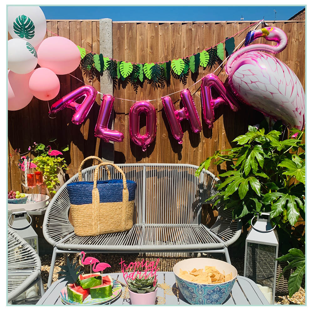 Aloha Decorations Box